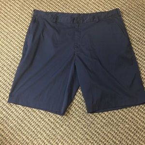 Nike navy dri-fit golf shorts Sz 38